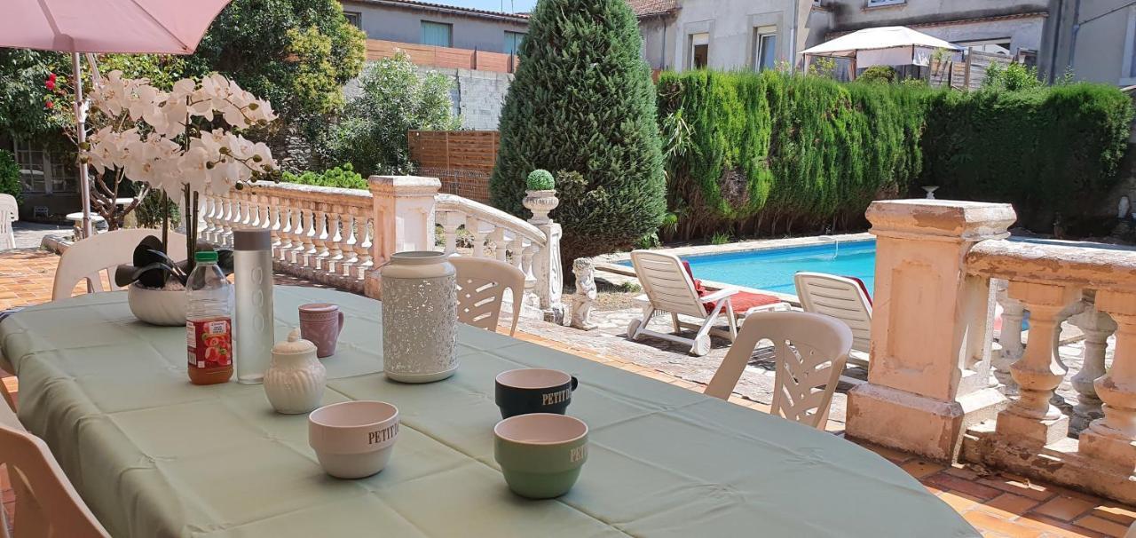 La Casa De Margarita Y Sisco, Villa Avec Piscine قرقشونه المظهر الخارجي الصورة
