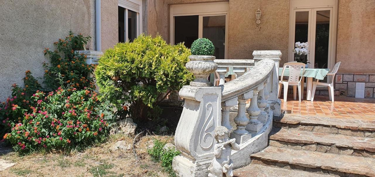 La Casa De Margarita Y Sisco, Villa Avec Piscine قرقشونه المظهر الخارجي الصورة